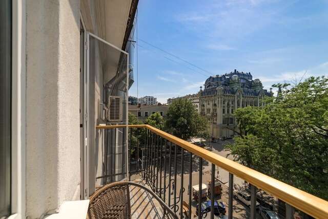 Апартаменты Favorite Deribasivska Apartment Одесса-17